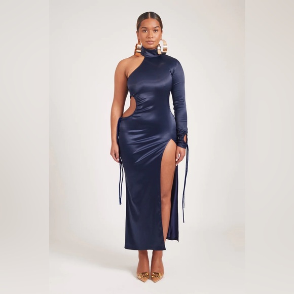 ASYMMETRIC CUT-OUT RUCHED DRESS - MIDNIGHT - Picture 1 of 3